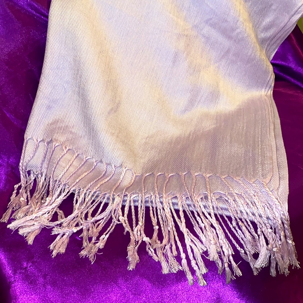 100% Pashmina Scarf NWOT